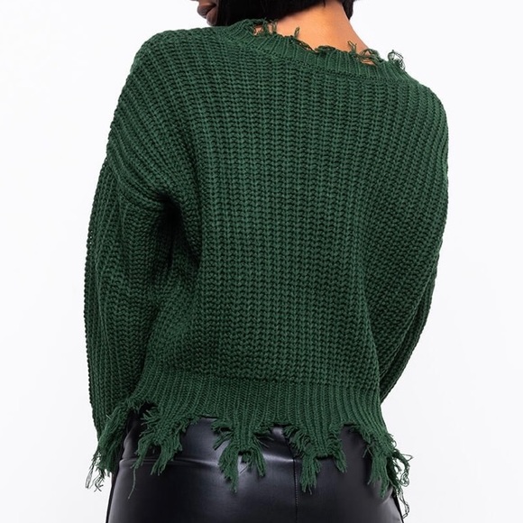 Cropped Knit Fringe Sweater - Picture 7 of 8